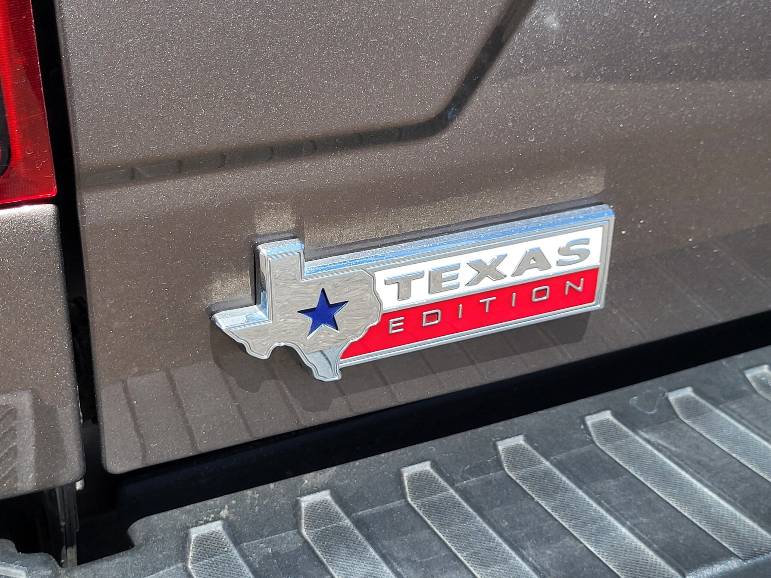 2020 Ford F-150 - Image 13