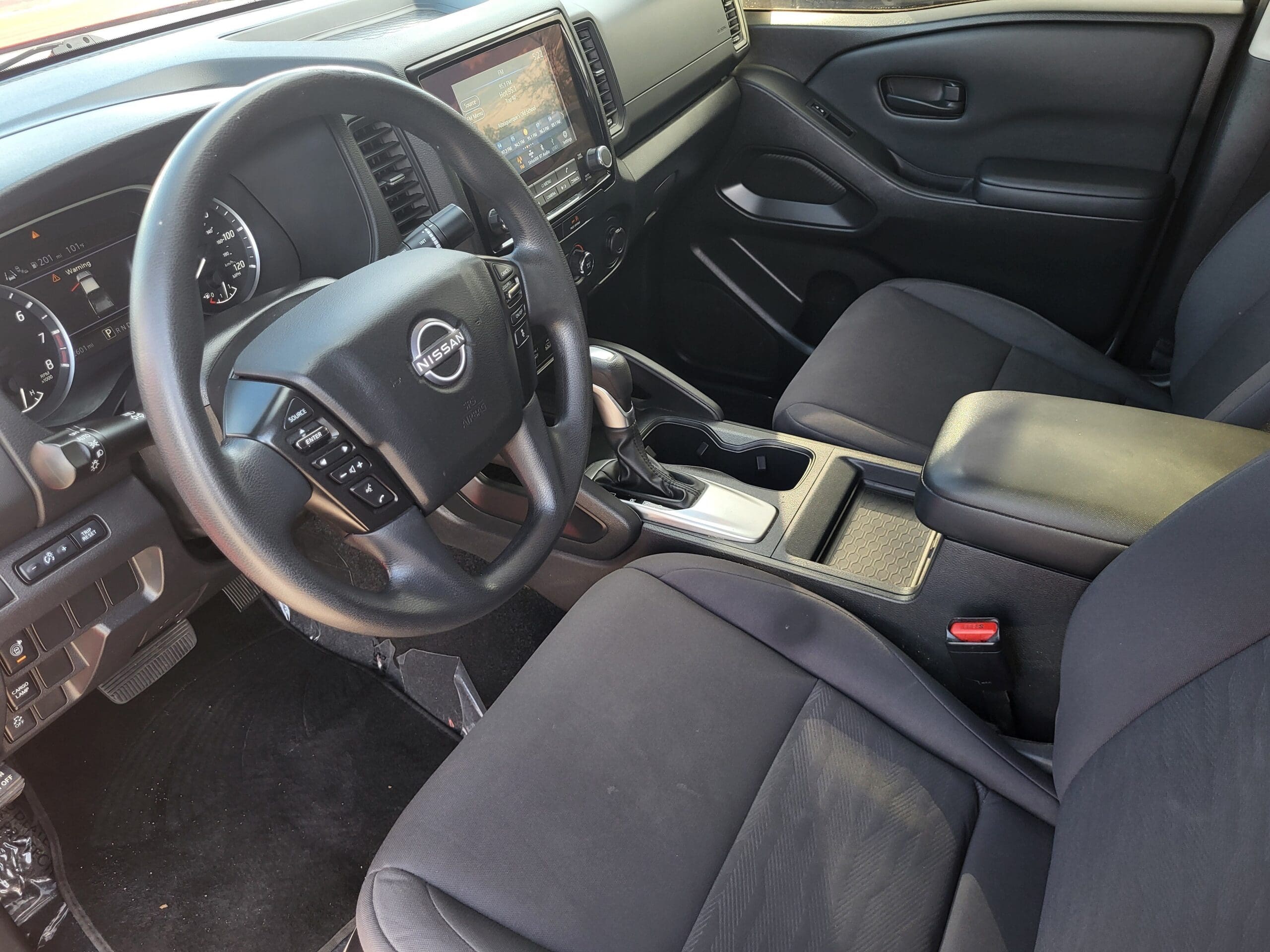 2022 Nissan Frontier - Image 14