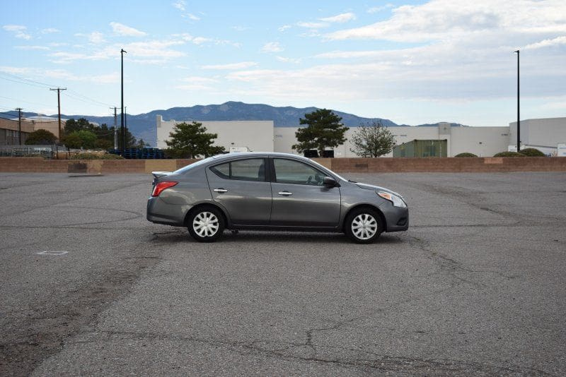 2016 Nissan Versa - Image 3