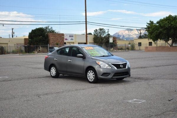 2016 Nissan Versa