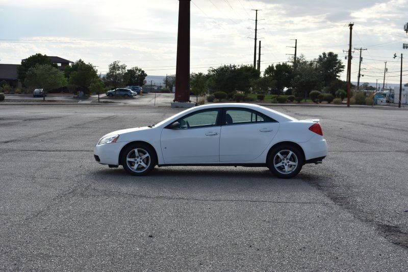 2009 Pontiac G6 - Image 4