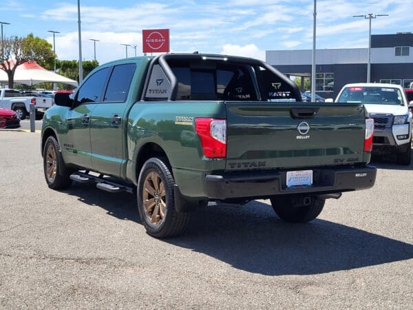 2024 Nissan Titan