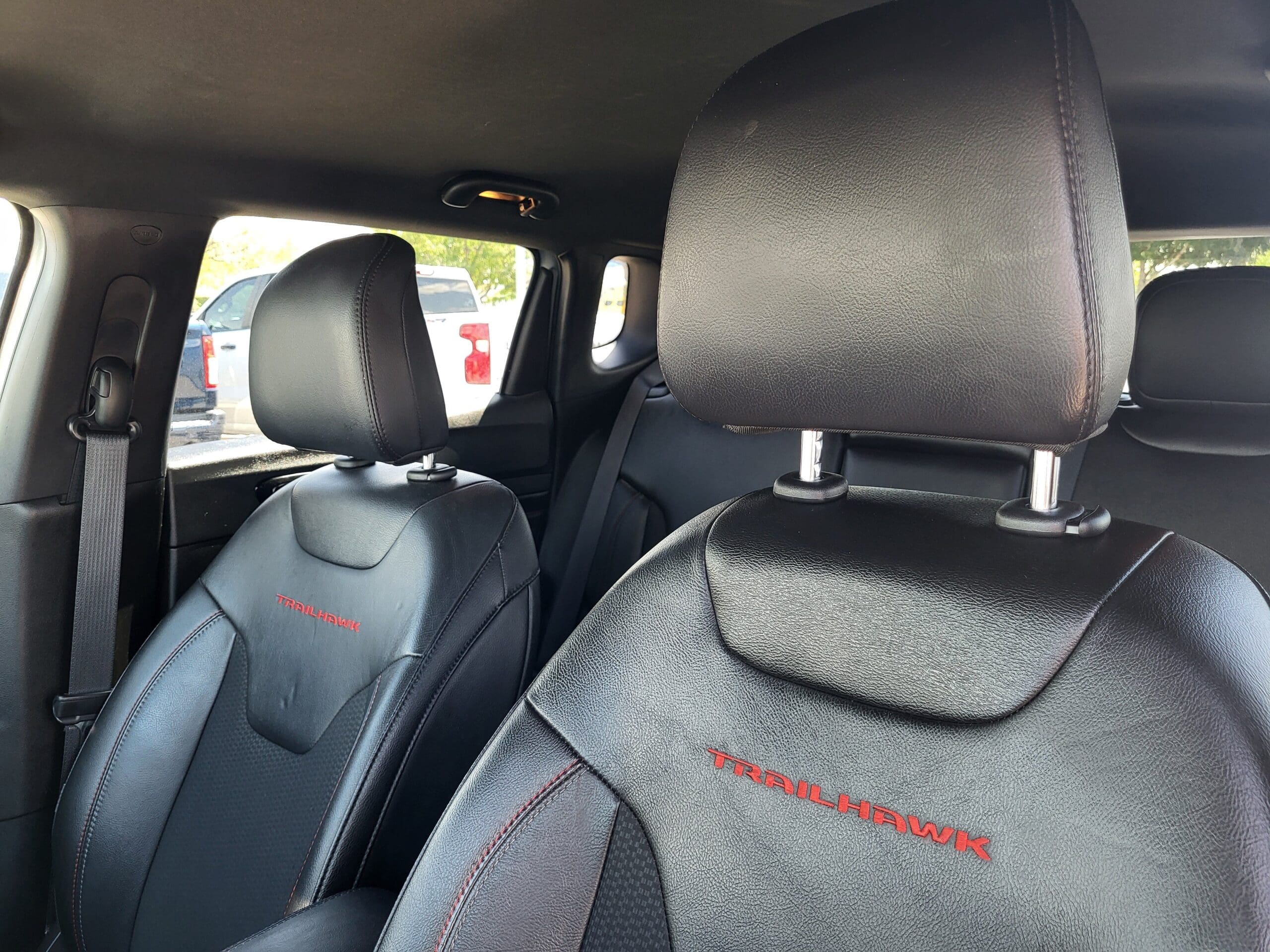 2025 Jeep Compass - Image 16
