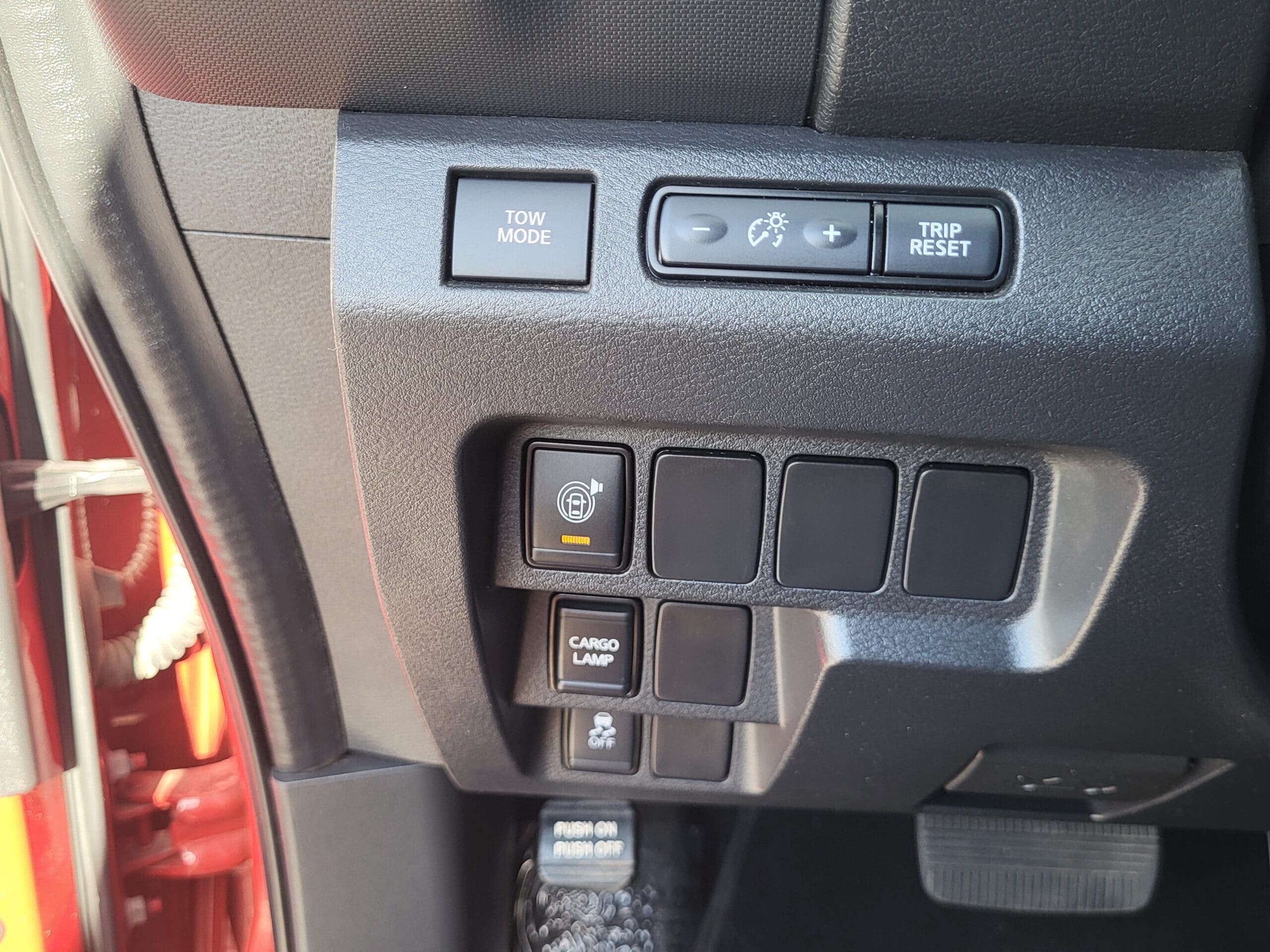 2022 Nissan Frontier - Image 23