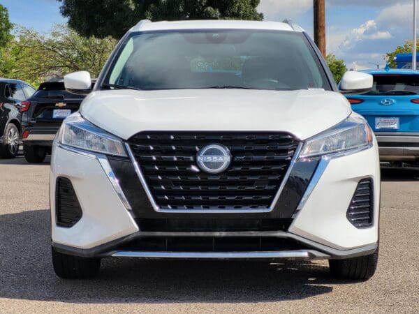 2023 Nissan Kicks