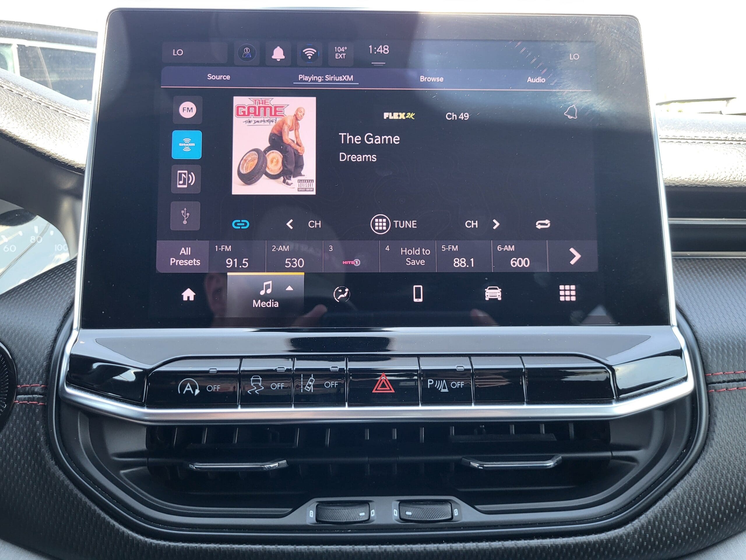 2025 Jeep Compass - Image 18