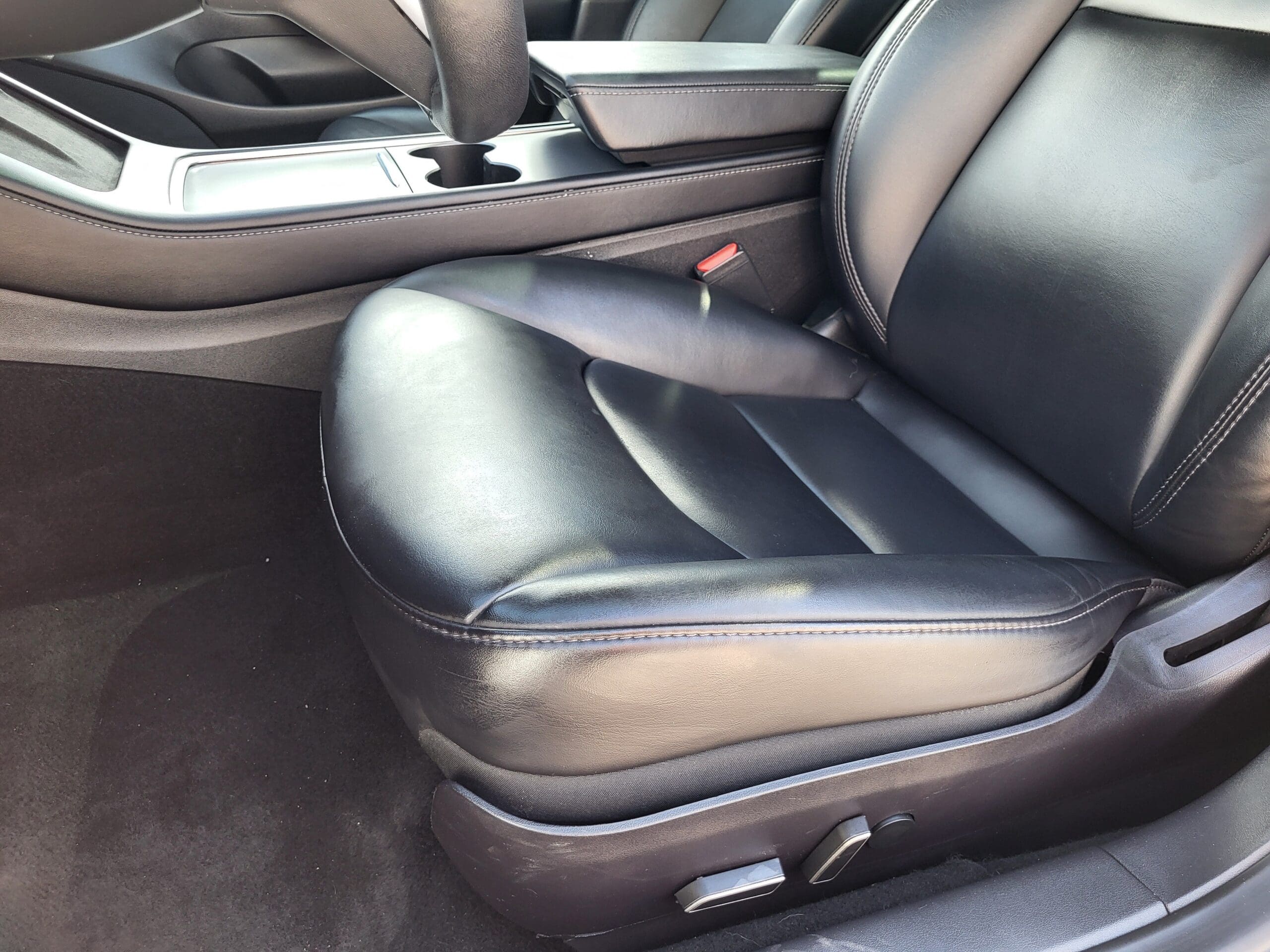 2021 Tesla Model 3 - Image 18