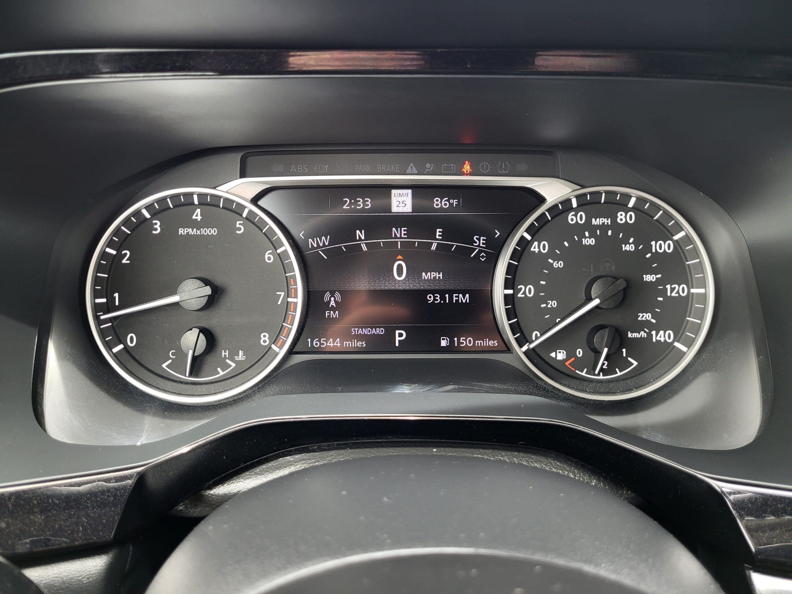 2025 Nissan Pathfinder - Image 10