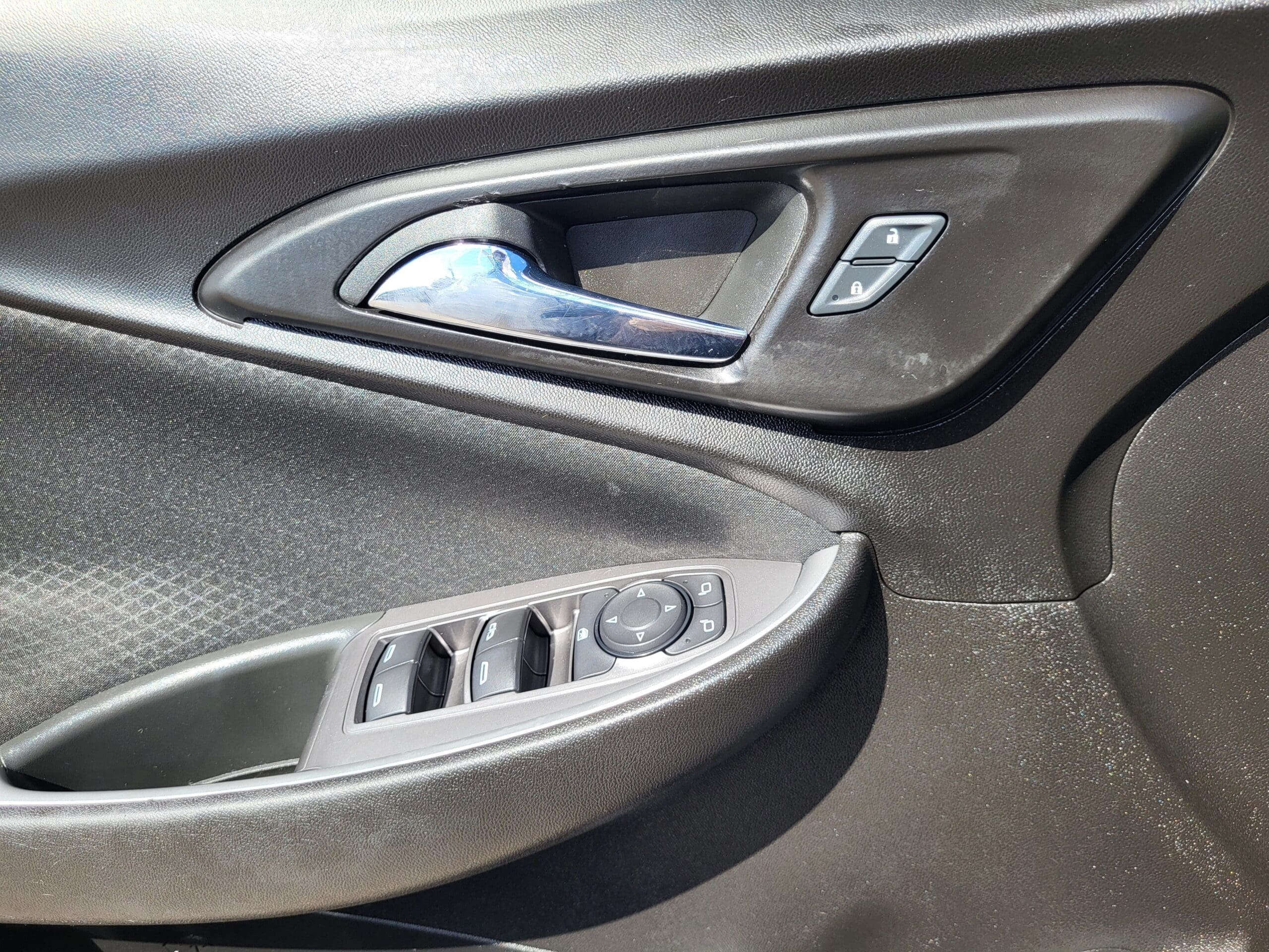 2024 Chevrolet Malibu - Image 24