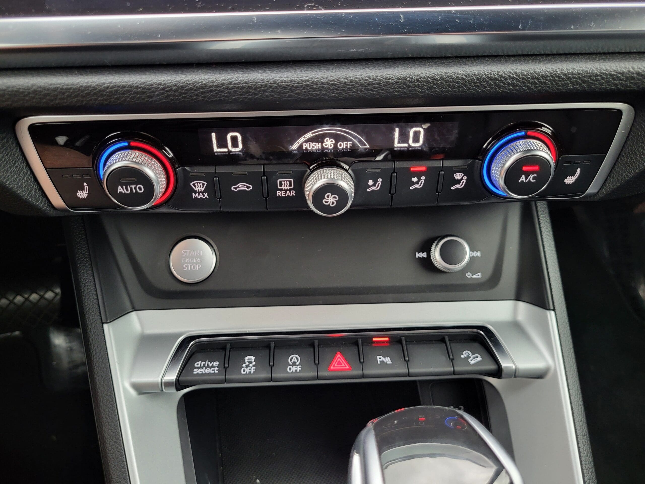 2020 Audi Q3 - Image 20