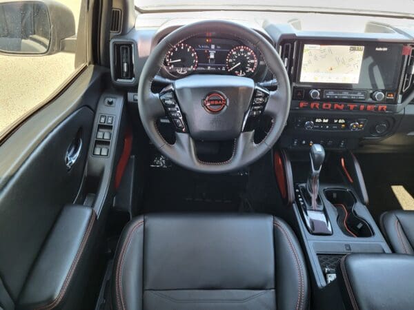 2025 Nissan Frontier