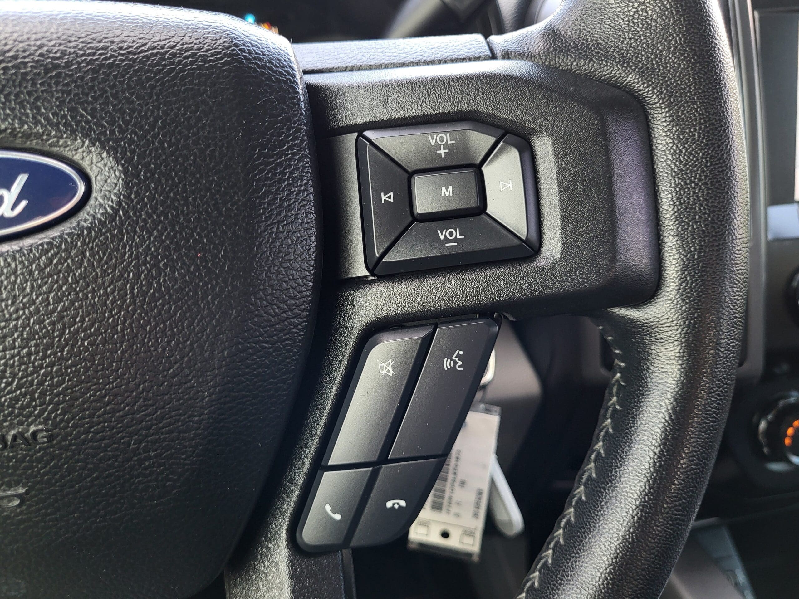 2020 Ford F-150 - Image 28