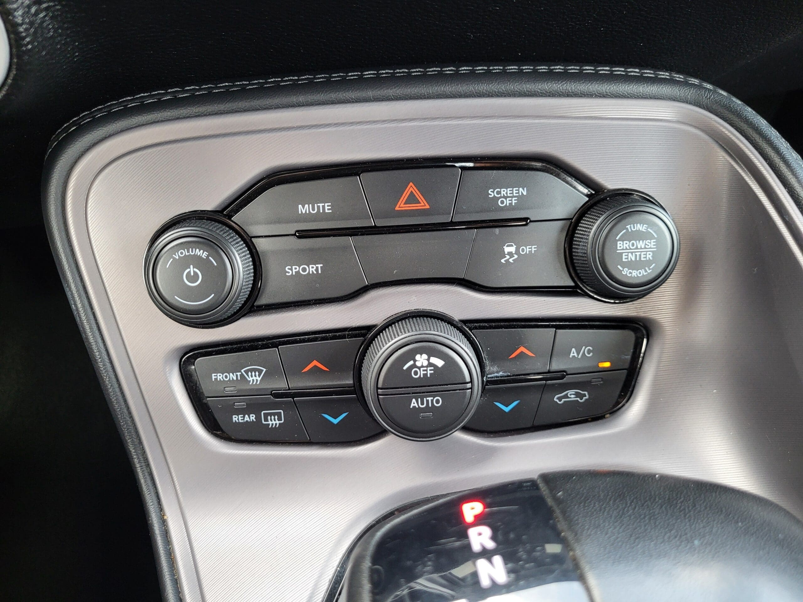 2023 Dodge Challenger - Image 20