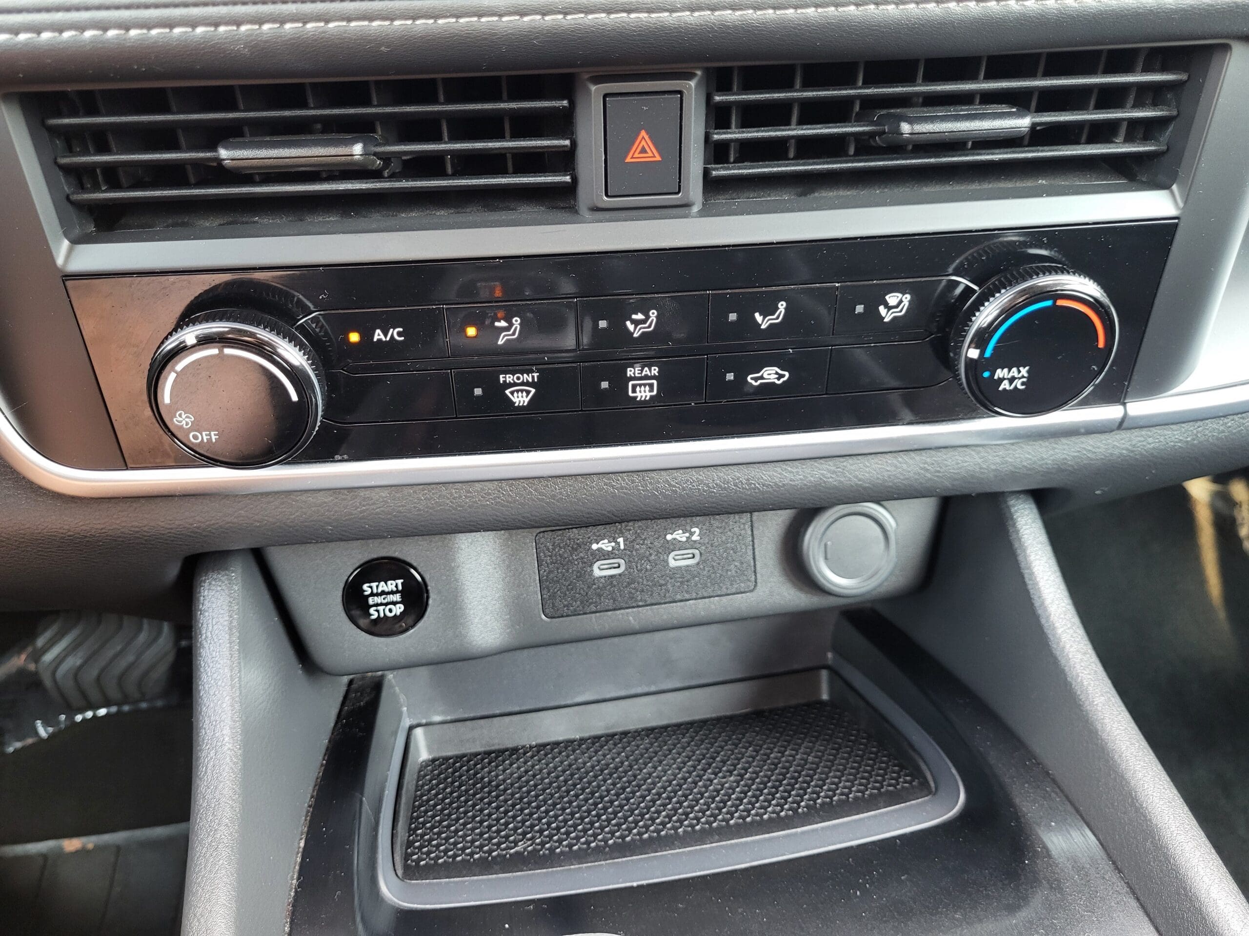 2026 Nissan Rogue - Image 21