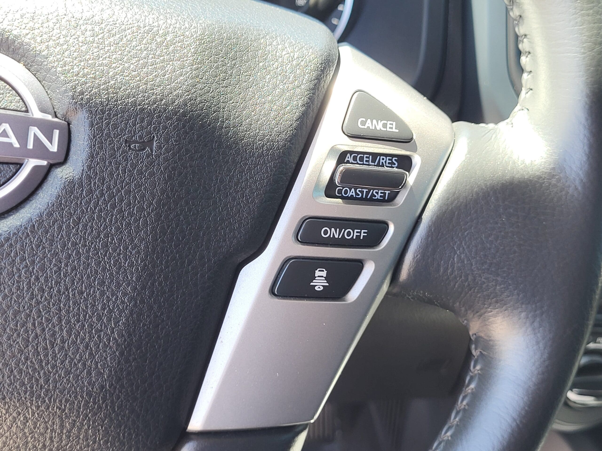 2024 Nissan Titan XD - Image 16