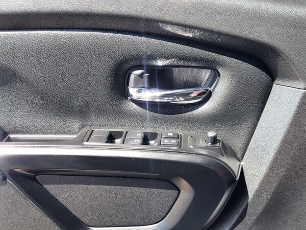 2024 Nissan Titan