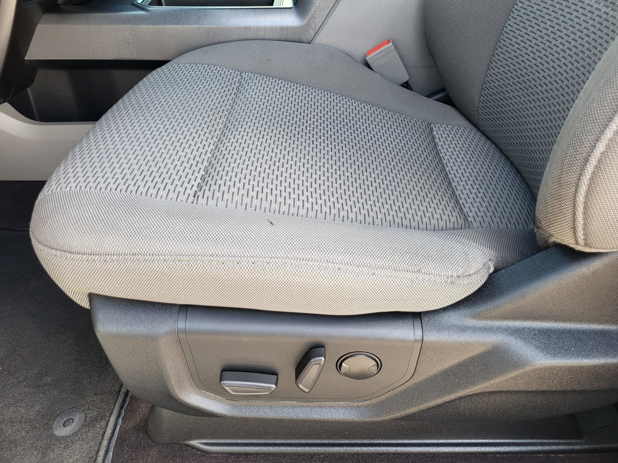2020 Ford F-150 - Image 25
