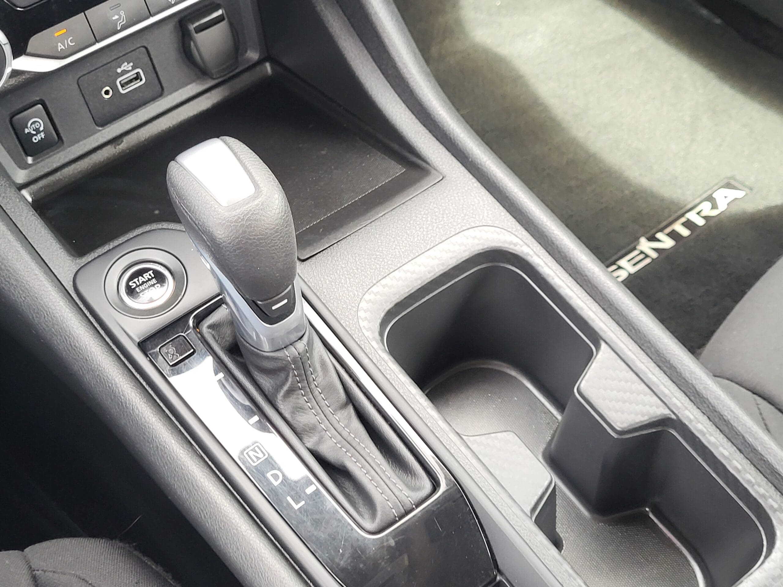 2025 Nissan Sentra - Image 19