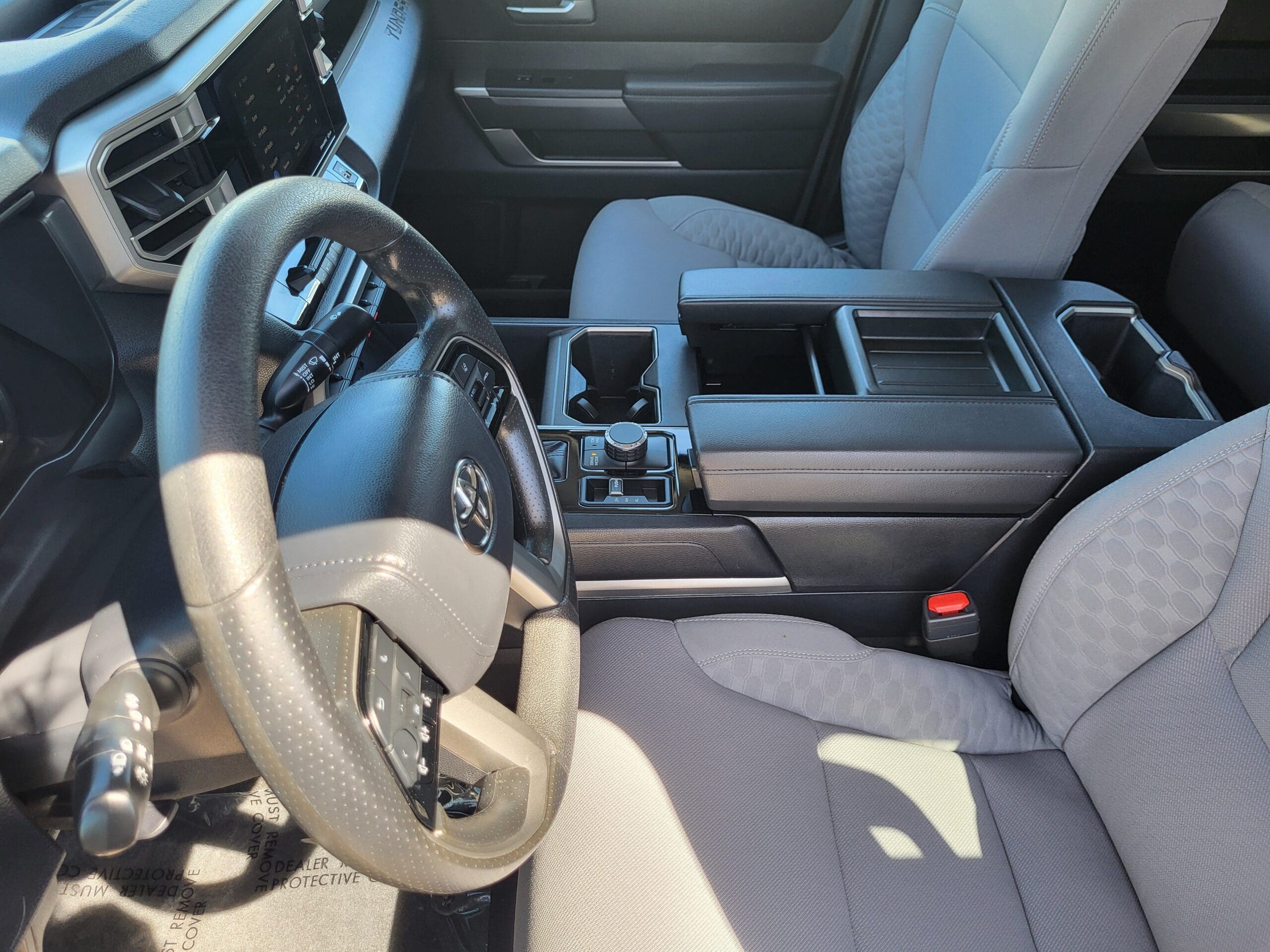 2023 Toyota Tundra 4WD - Image 12