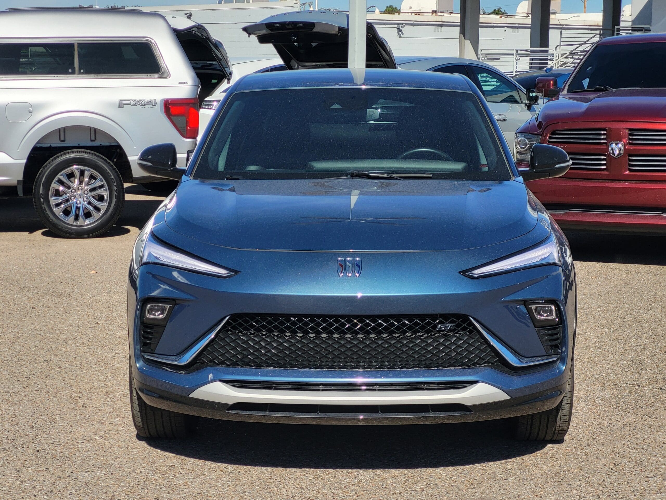 2024 Buick Envista - Image 2