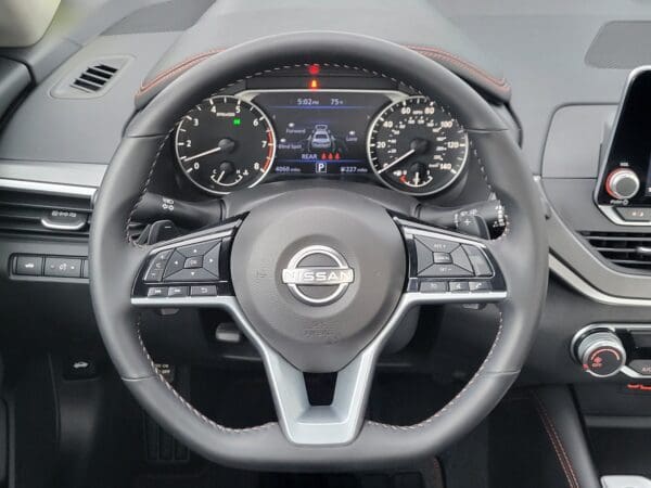 2025 Nissan Altima