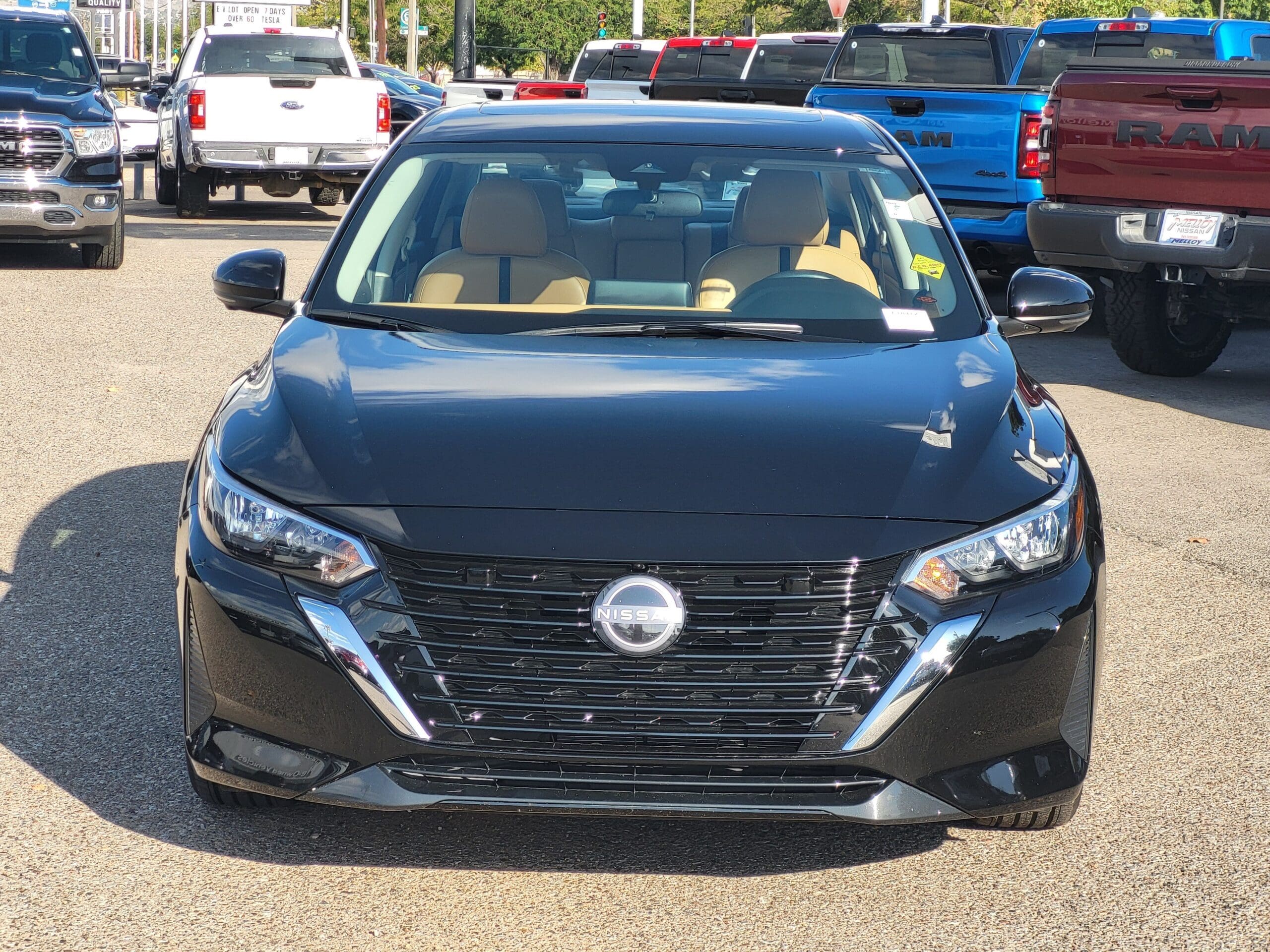 2025 Nissan Sentra - Image 2