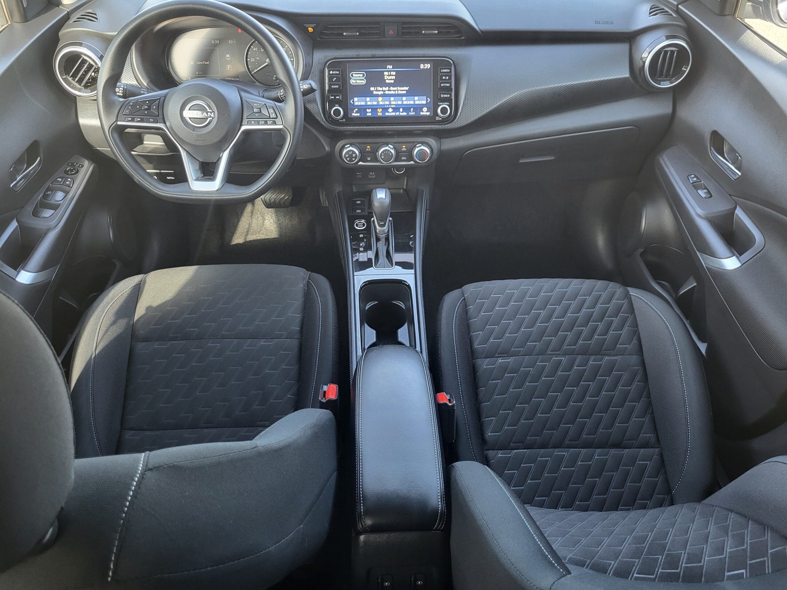 2023 Nissan Kicks - Image 24