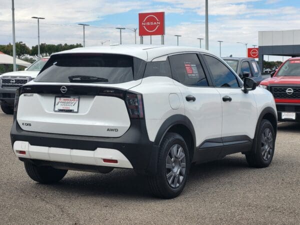2025 Nissan Kicks