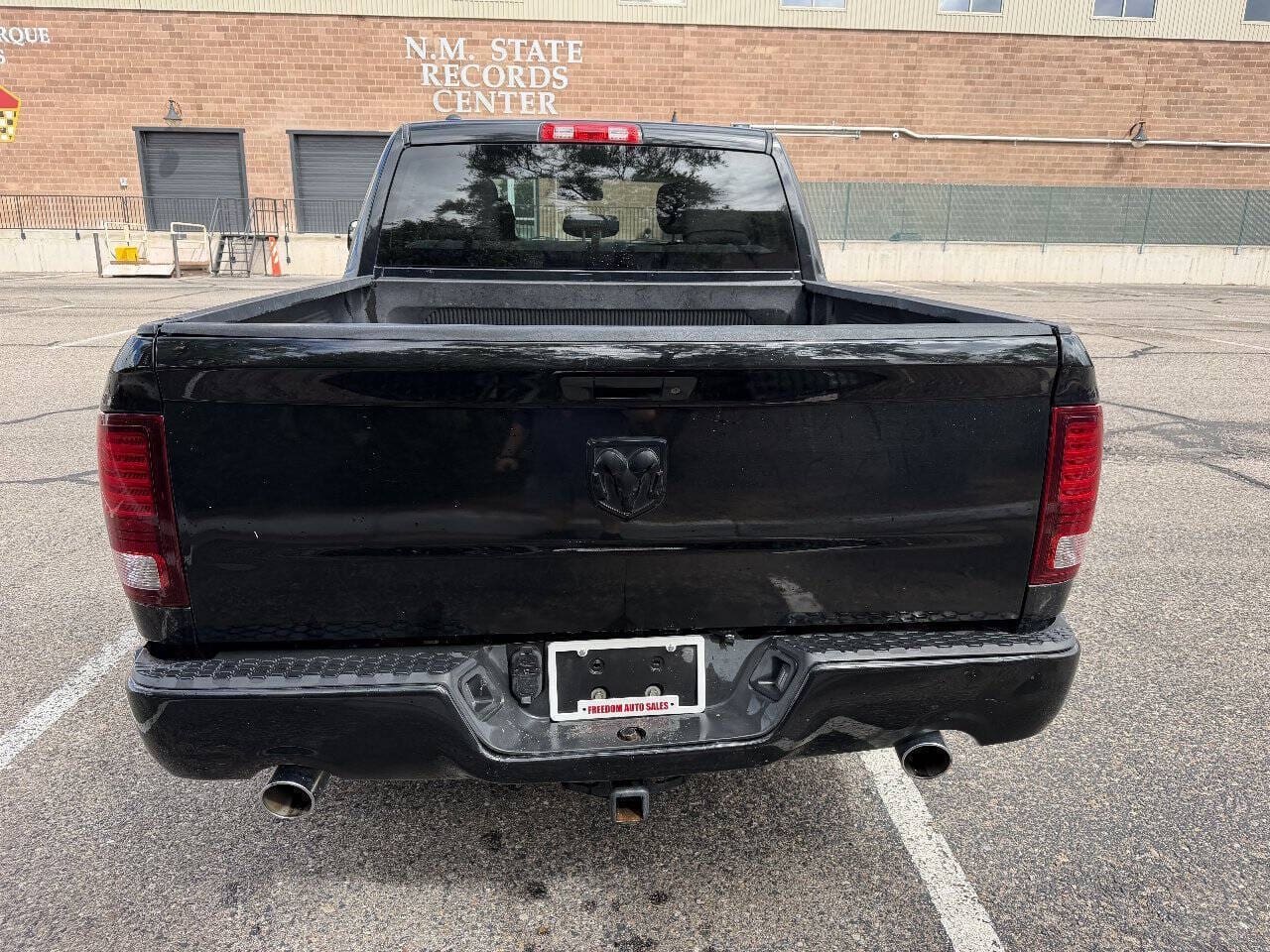 2014 RAM 1500 - Image 8