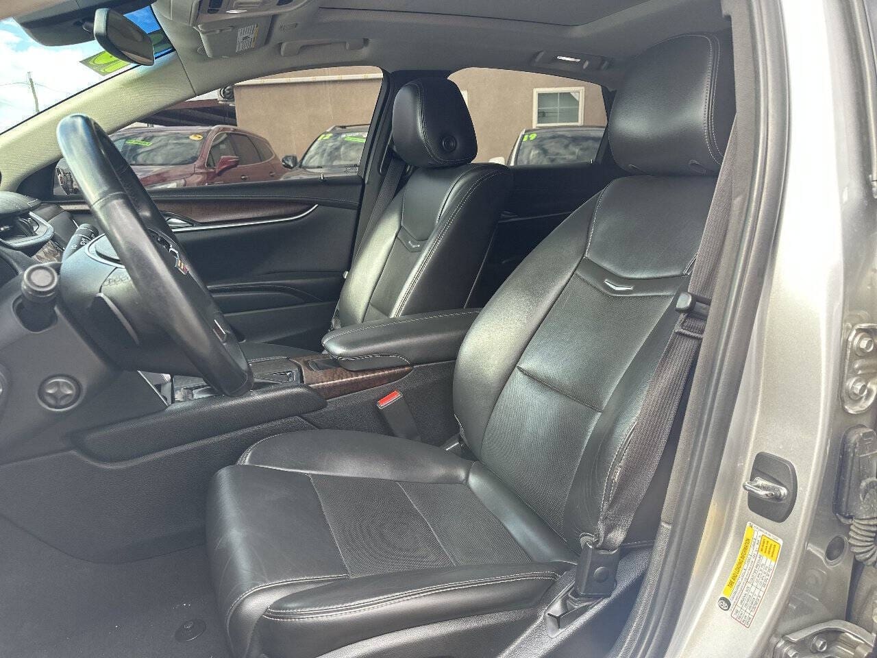 2018 Cadillac XTS - Image 8