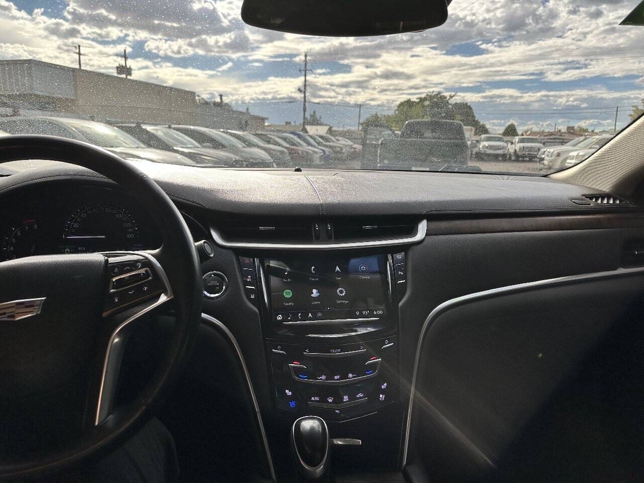 2018 Cadillac XTS - Image 9