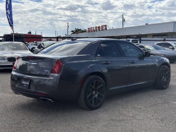 2019 Chrysler 300