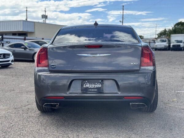 2019 Chrysler 300