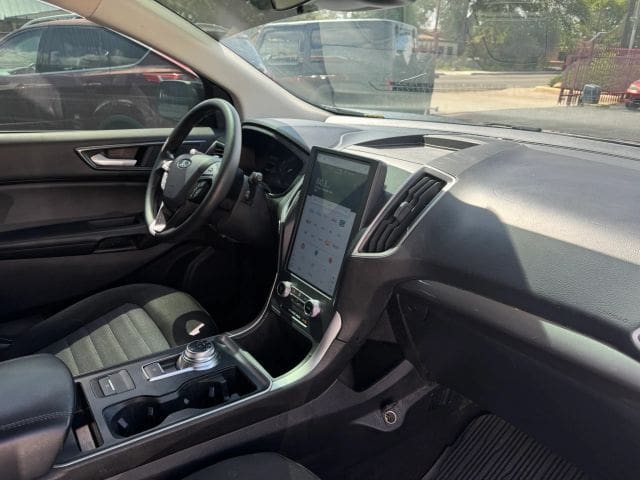 2022 Ford Edge - Image 5