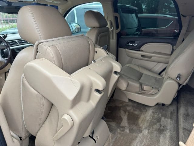 2012 GMC Yukon - Image 6