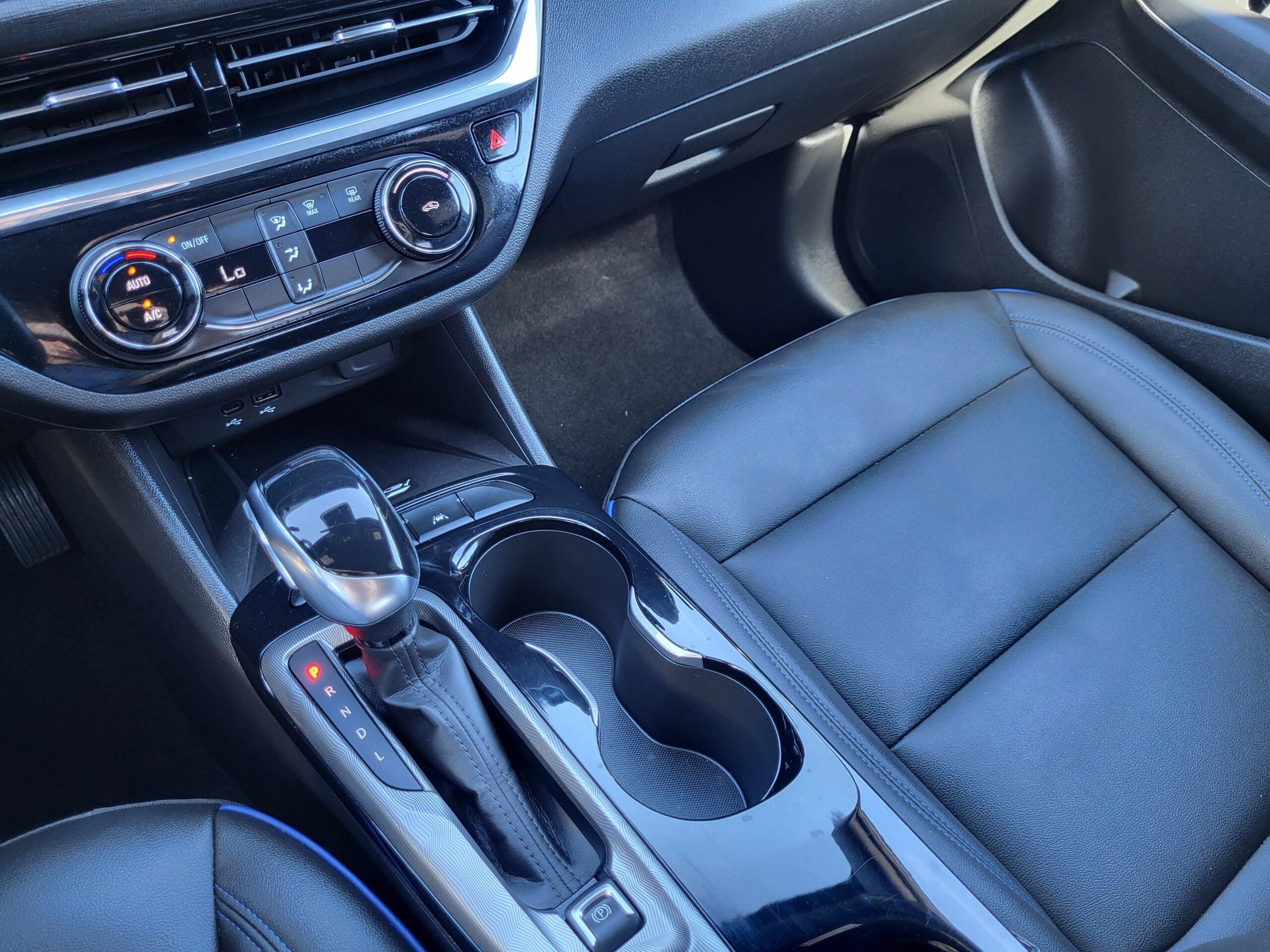 2024 Buick Envista - Image 21