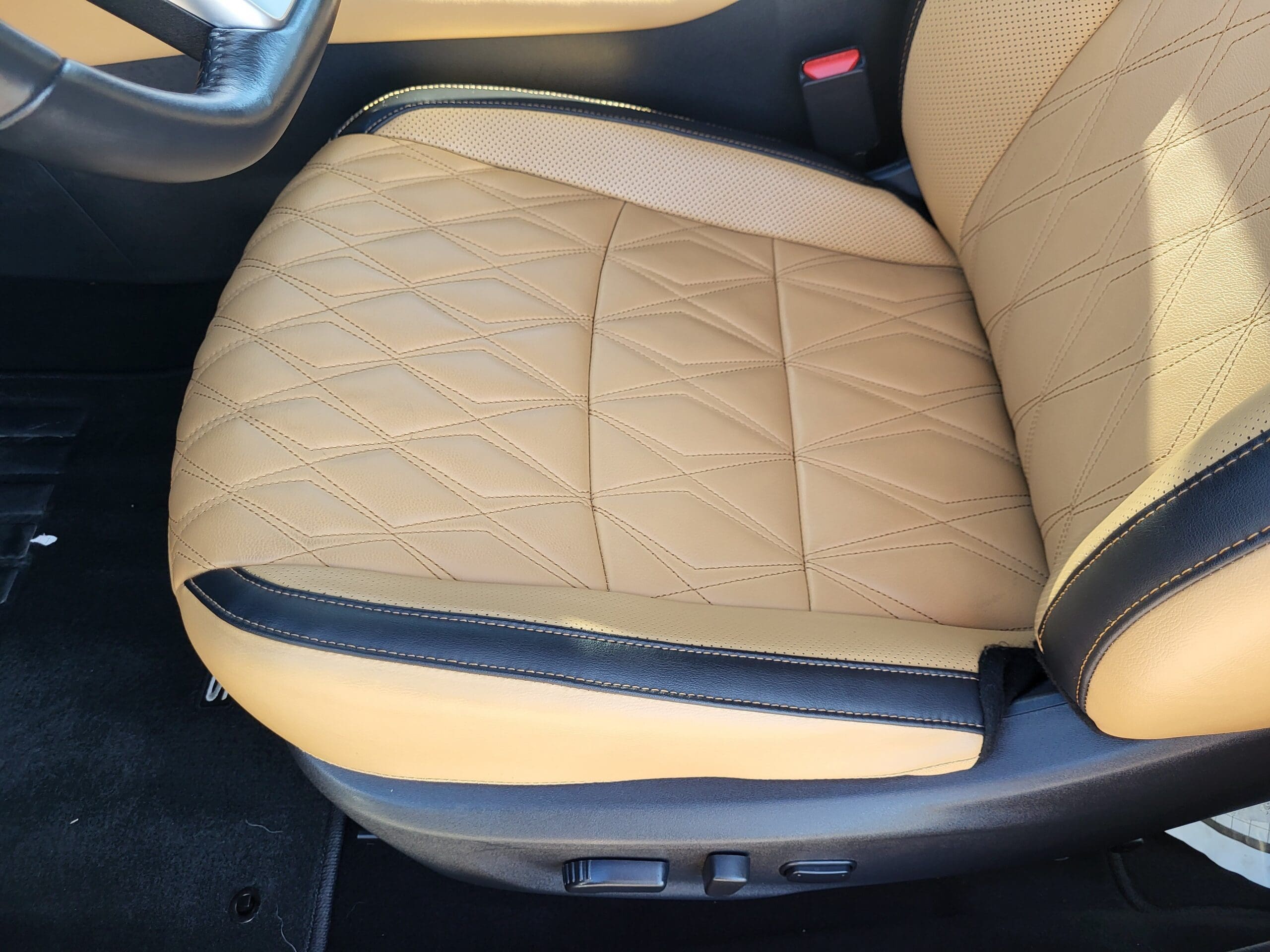 2025 Nissan Sentra - Image 24