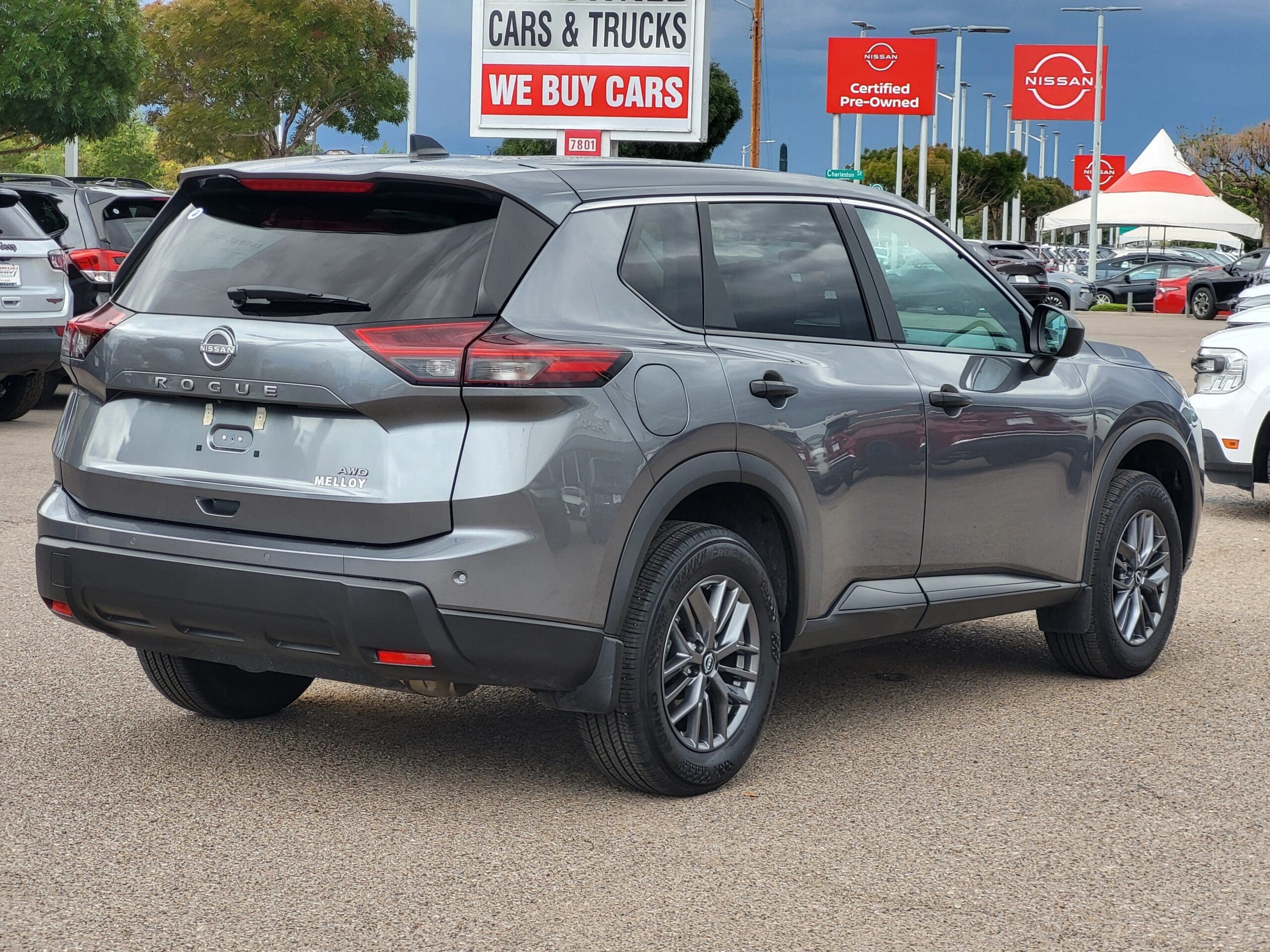 2025 Nissan Rogue - Image 5