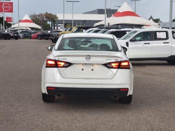 2025 Nissan Altima