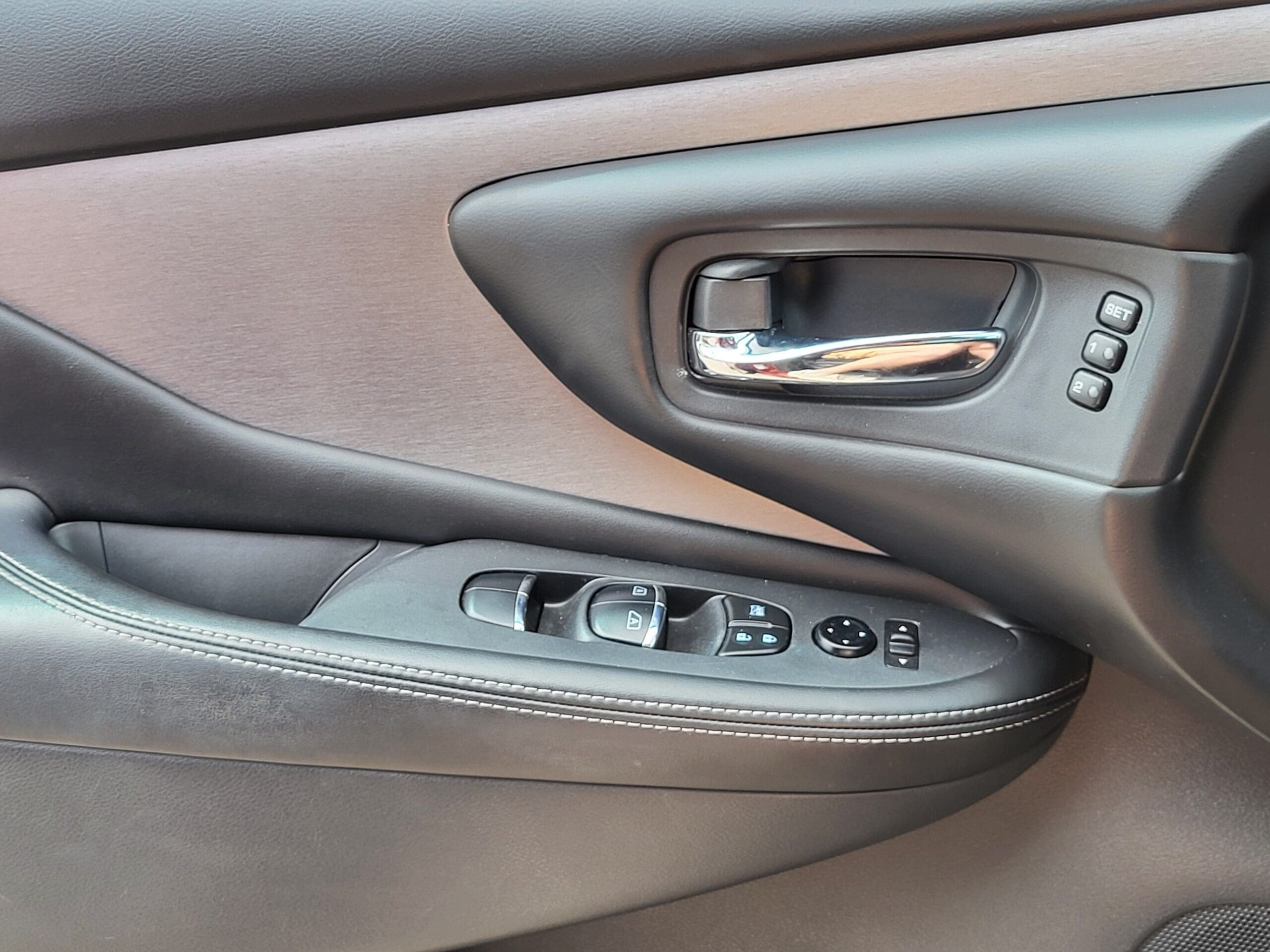 2021 Nissan Murano - Image 13