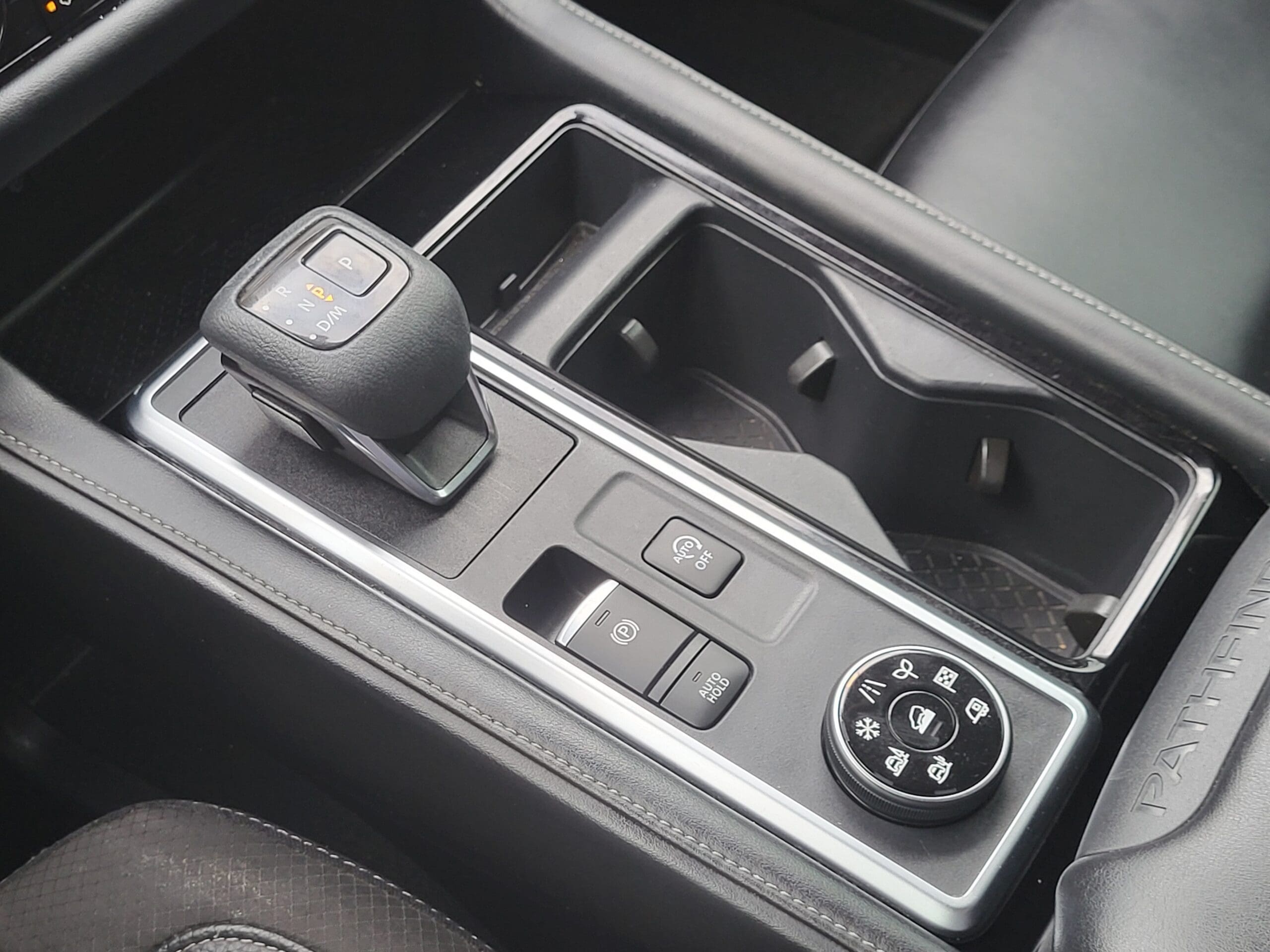 2023 Nissan Pathfinder - Image 20