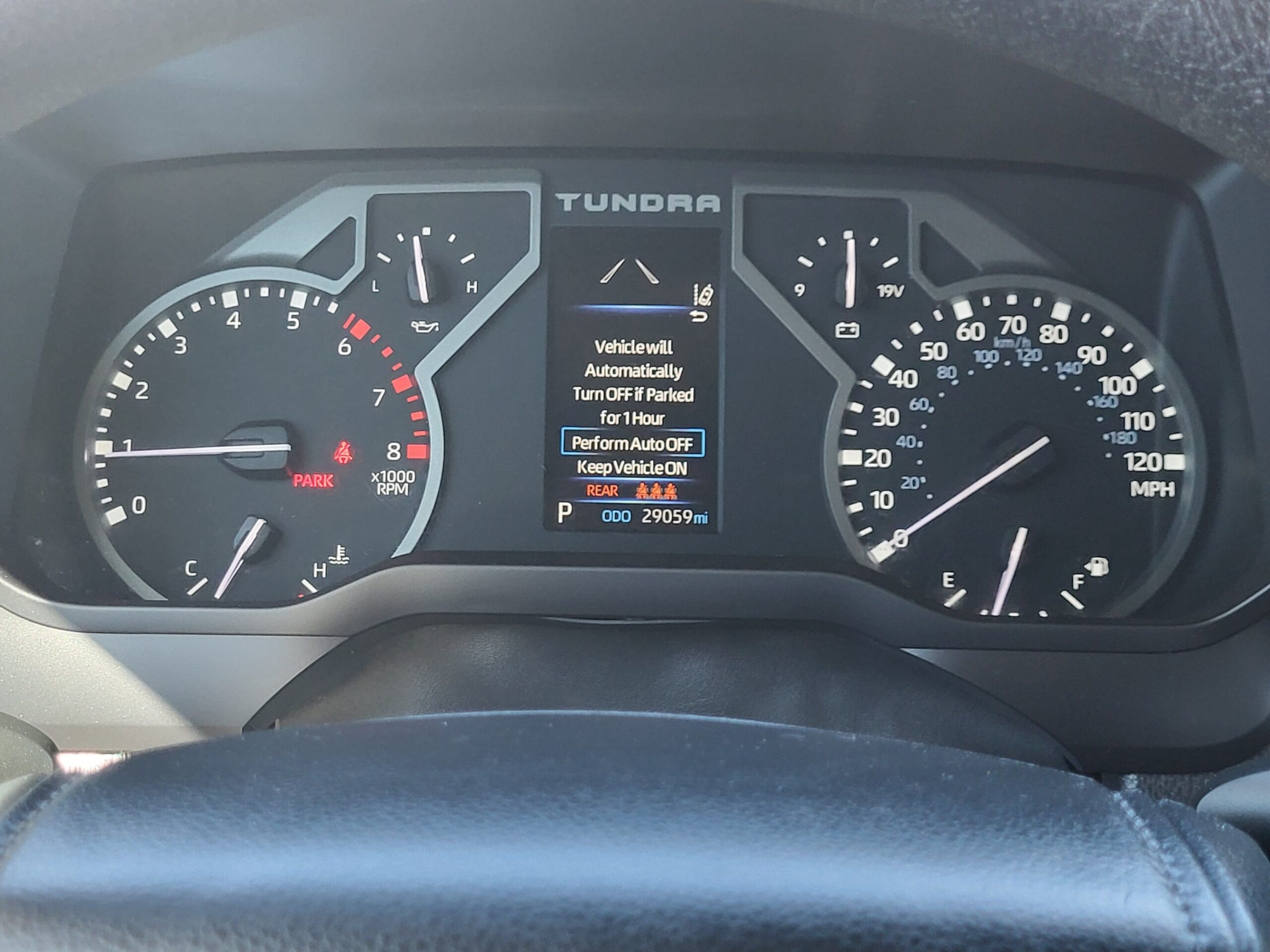 2023 Toyota Tundra 4WD - Image 13