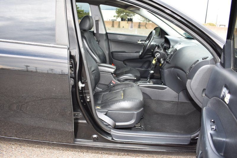 2012 Hyundai Elantra Touring - Image 12