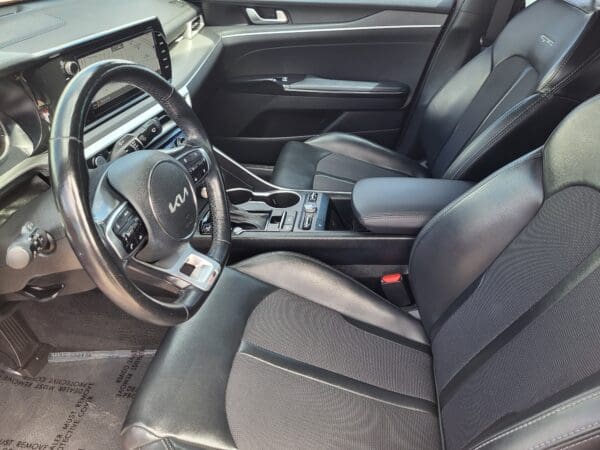 2022 Kia K5