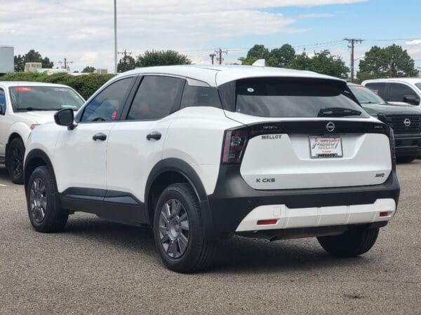 2025 Nissan Kicks