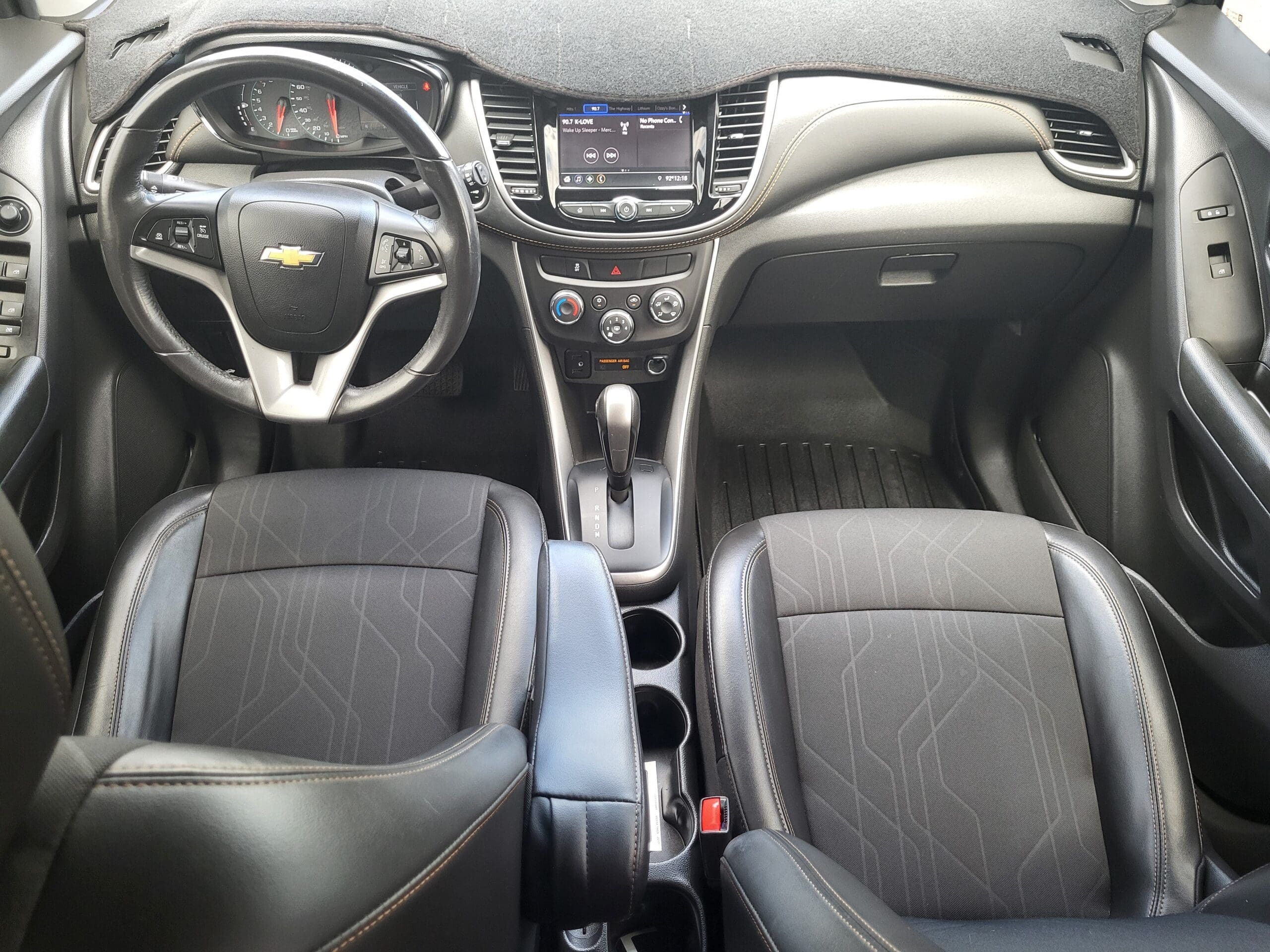 2022 Chevrolet Trax - Image 23