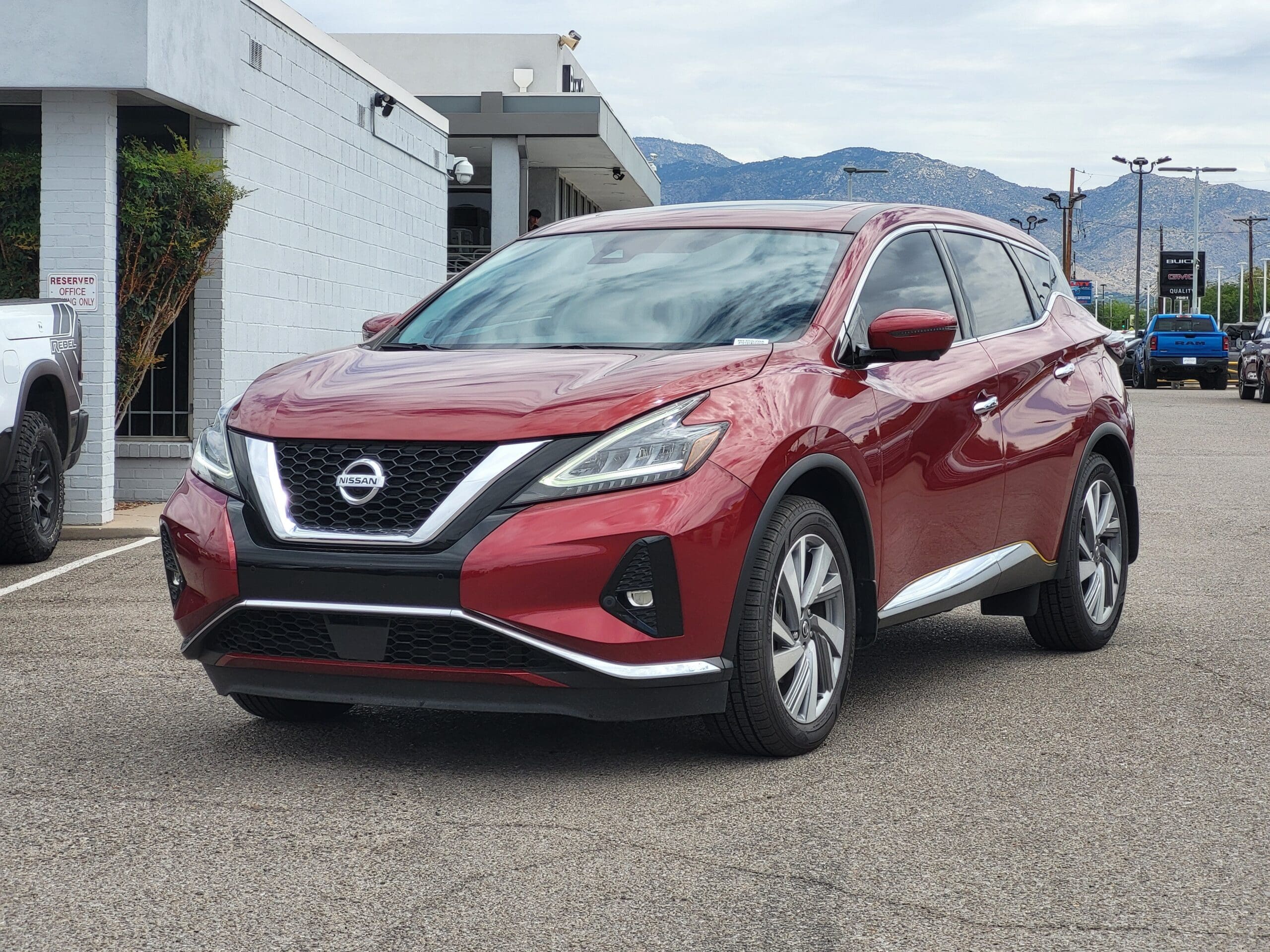 2021 Nissan Murano - Image 3