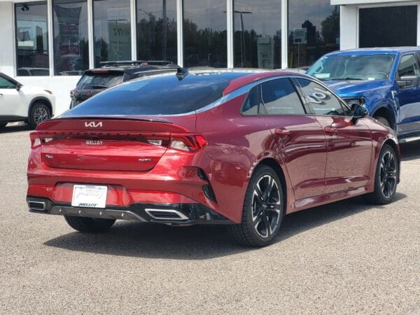 2022 Kia K5
