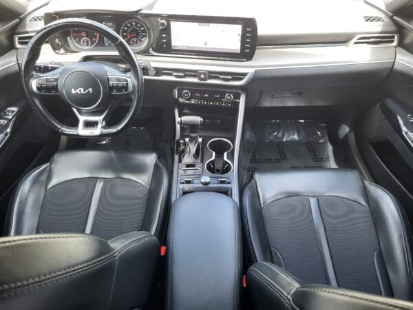 2022 Kia K5