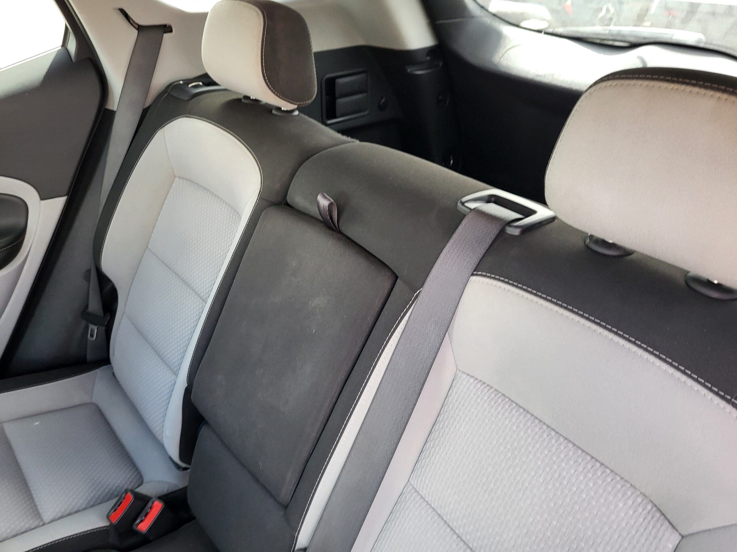 2024 GMC Terrain - Image 27